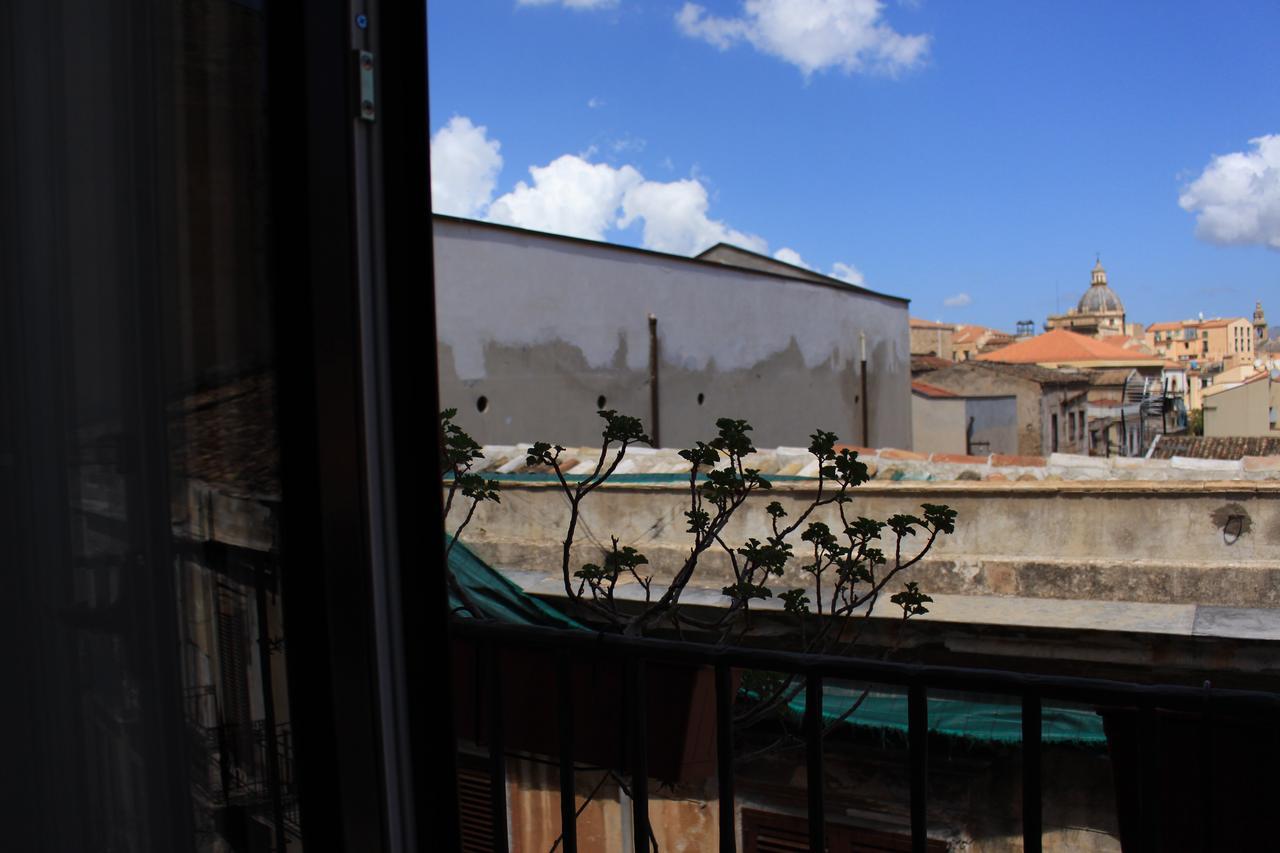 La Via Delle Biciclette Acomodação com café da manhã Palermo Exterior foto