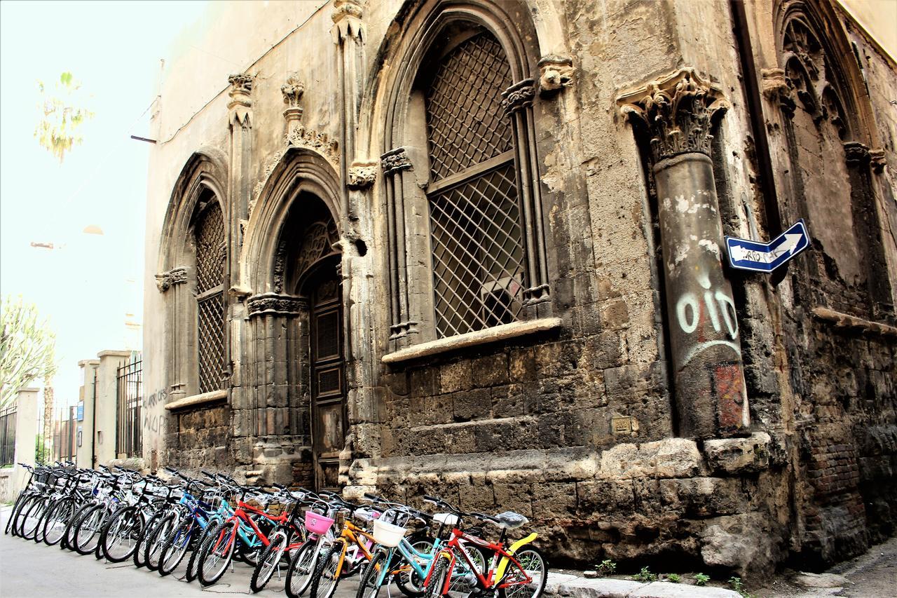 La Via Delle Biciclette Acomodação com café da manhã Palermo Exterior foto